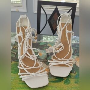 Strappy Heel sandals